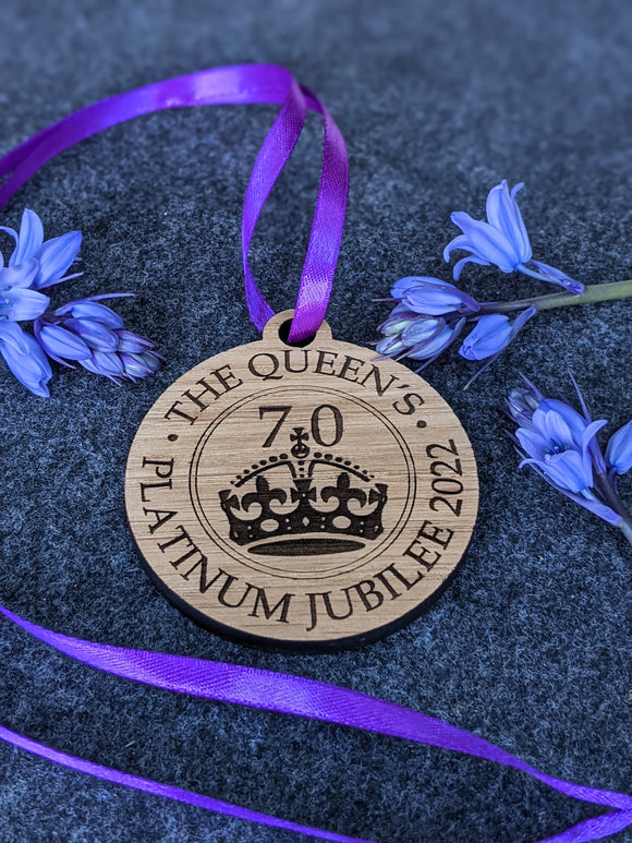 Queen's Platinum Jubilee Medal Oak MDF